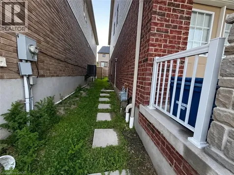 262 Sweet Gale Street Waterloo ON N2V 0B4
