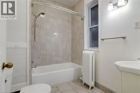 136 Ontario Avenue Hamilton ON L8N 2X3