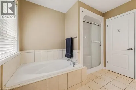 333 Deer Ridge Drive Kitchener ON N2P 2K6