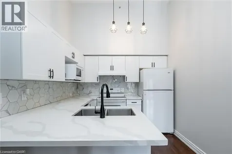 4015 Kilmer Drive Burlington ON L7M 4M4