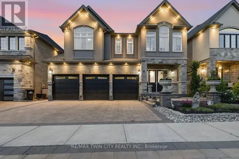 550 Brittania Crescent Kitchener ON N2R 0B1