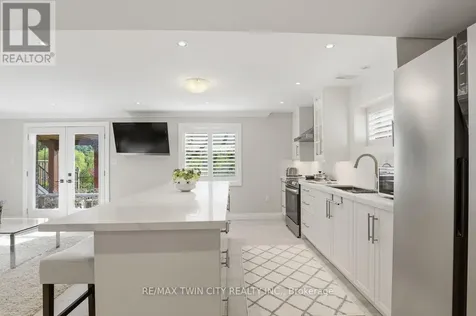 550 Brittania Crescent Kitchener ON N2R 0B1