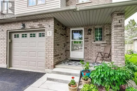 40 Braemar Avenue Haldimand ON N3W 2N1