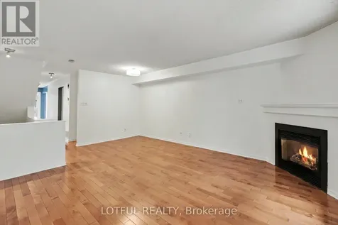 1663 Locksley Lane Ottawa ON K1J 1B6