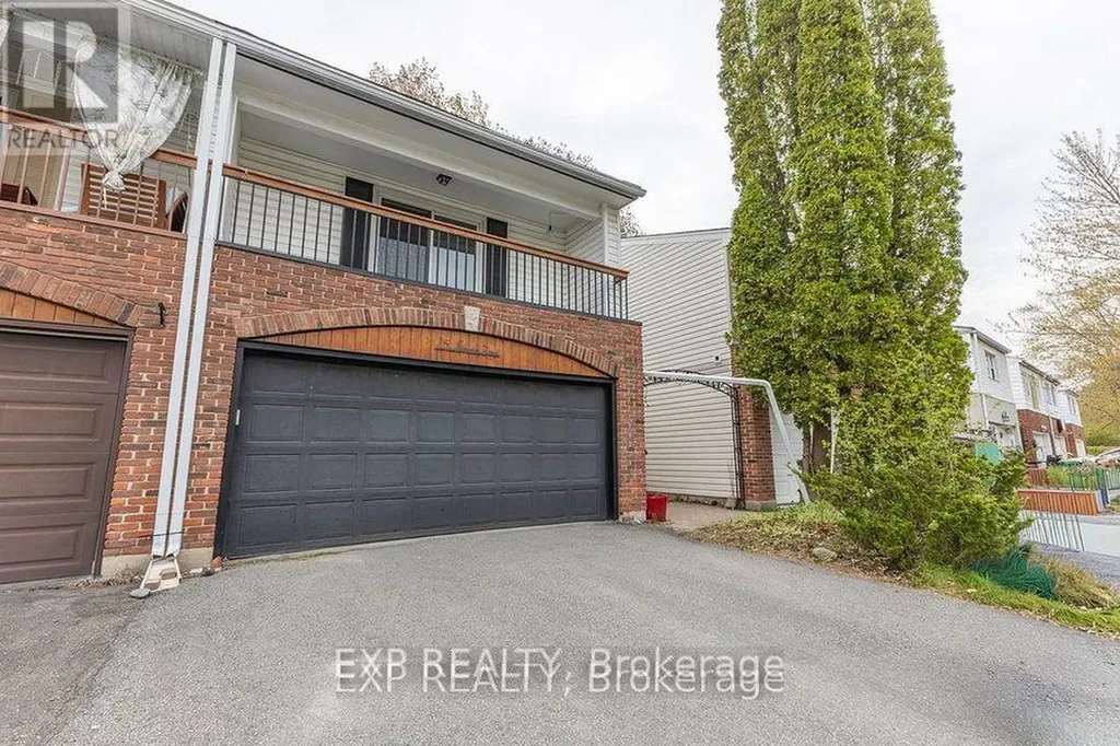 15 Jansen Road Ottawa ON K2H 5W6