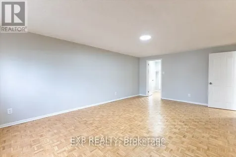 15 Jansen Road Ottawa ON K2H 5W6