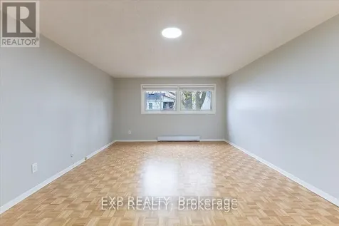 15 Jansen Road Ottawa ON K2H 5W6