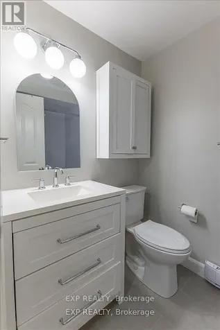 15 Jansen Road Ottawa ON K2H 5W6