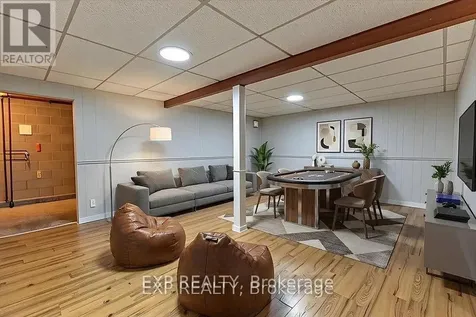 15 Jansen Road Ottawa ON K2H 5W6