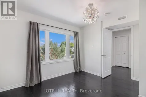 278 Shakespeare Street Ottawa ON K1L 5M5