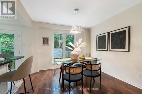90 Blackdome Crescent Ottawa ON K2T 1B1