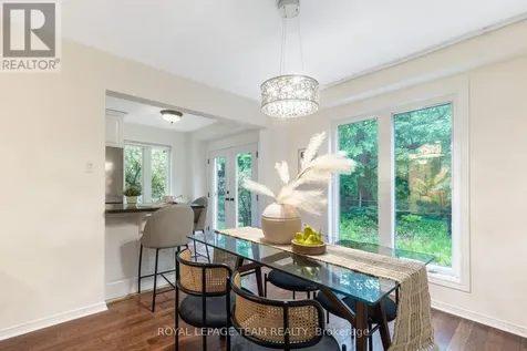 90 Blackdome Crescent Ottawa ON K2T 1B1