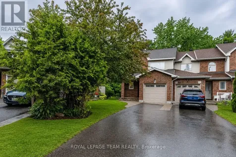 90 Blackdome Crescent Ottawa ON K2T 1B1