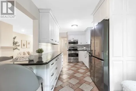 90 Blackdome Crescent Ottawa ON K2T 1B1