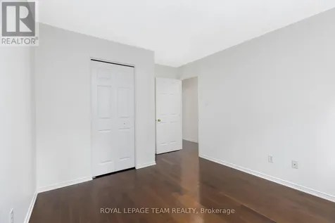 90 Blackdome Crescent Ottawa ON K2T 1B1