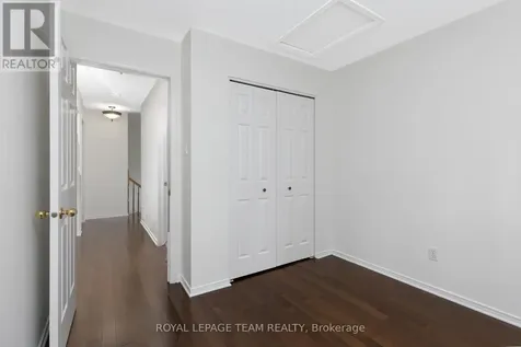 90 Blackdome Crescent Ottawa ON K2T 1B1
