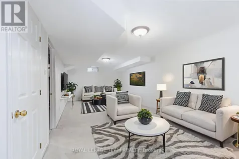 90 Blackdome Crescent Ottawa ON K2T 1B1