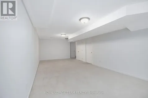 90 Blackdome Crescent Ottawa ON K2T 1B1