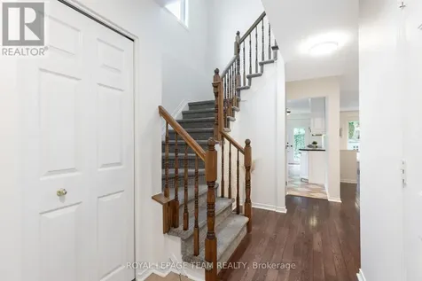 90 Blackdome Crescent Ottawa ON K2T 1B1