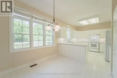 57 Mattawa Crescent Ottawa ON K2M 2E8