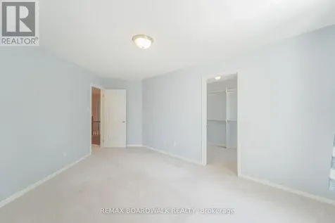 57 Mattawa Crescent Ottawa ON K2M 2E8