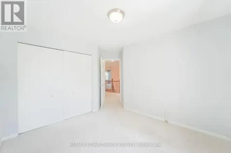 57 Mattawa Crescent Ottawa ON K2M 2E8