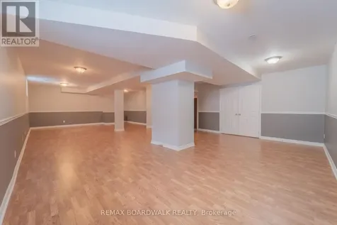 57 Mattawa Crescent Ottawa ON K2M 2E8