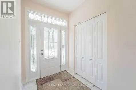 57 Mattawa Crescent Ottawa ON K2M 2E8