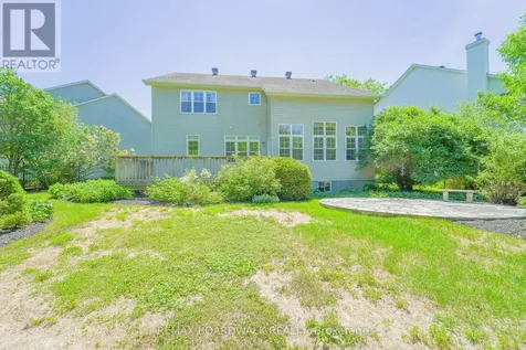 57 Mattawa Crescent Ottawa ON K2M 2E8