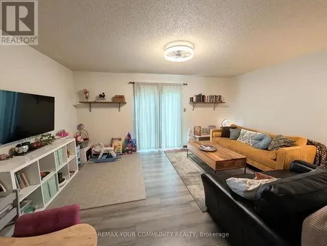 507 Pineview Gardens Shelburne ON L0N 1S2
