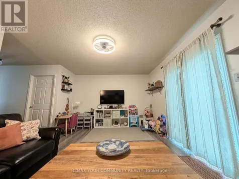 507 Pineview Gardens Shelburne ON L0N 1S2