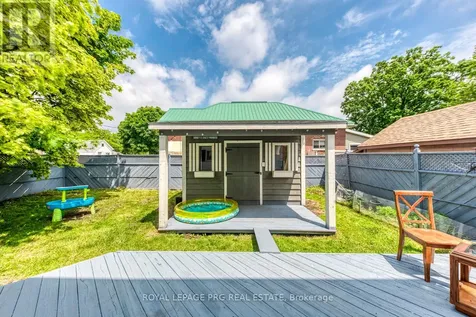 54 Walter Street Brantford ON N3S 1N8