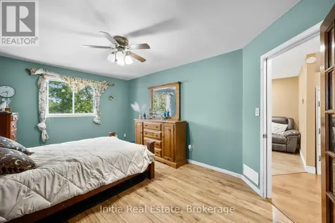 1693 Fieldcrest Lane Tecumseh ON N8N 4Z8