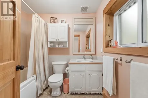 141 Bell Drive Huron-kinloss ON N2Z 2X3