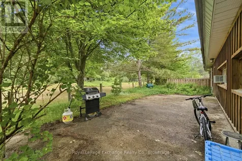 141 Bell Drive Huron-kinloss ON N2Z 2X3