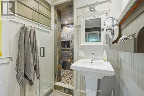 200 Riverside Drive Kearney ON P0A 1M0