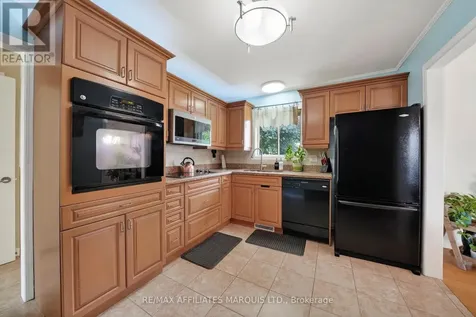 2706 Ross Avenue Cornwall ON K6K 1E5