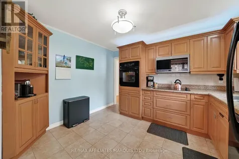 2706 Ross Avenue Cornwall ON K6K 1E5
