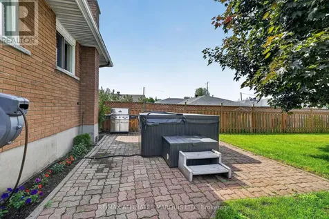 2706 Ross Avenue Cornwall ON K6K 1E5