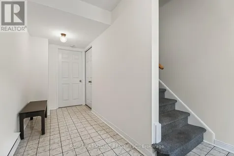 206 Stratas Court Ottawa ON K2L 3K5