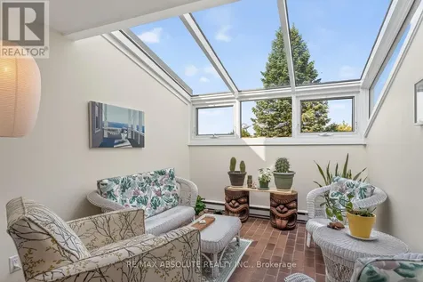 206 Stratas Court Ottawa ON K2L 3K5
