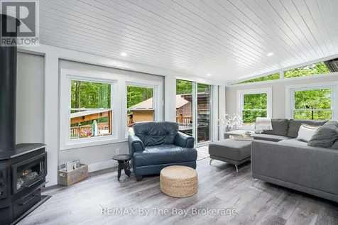 10 Birchwood Trail Wasaga Beach ON L9Z 1B2