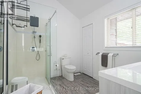 10 Birchwood Trail Wasaga Beach ON L9Z 1B2