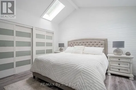10 Birchwood Trail Wasaga Beach ON L9Z 1B2
