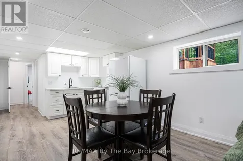 10 Birchwood Trail Wasaga Beach ON L9Z 1B2