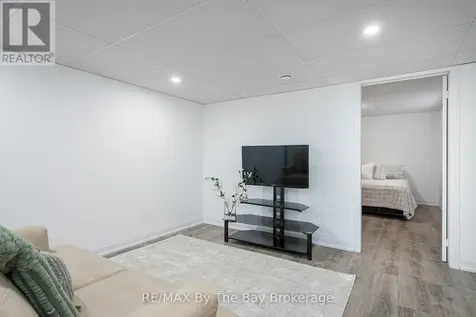 10 Birchwood Trail Wasaga Beach ON L9Z 1B2