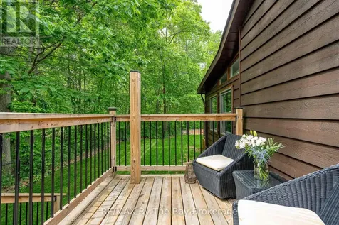 10 Birchwood Trail Wasaga Beach ON L9Z 1B2