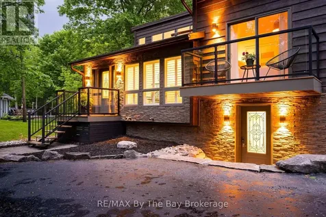 10 Birchwood Trail Wasaga Beach ON L9Z 1B2