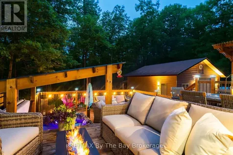 10 Birchwood Trail Wasaga Beach ON L9Z 1B2