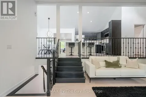 10 Birchwood Trail Wasaga Beach ON L9Z 1B2
